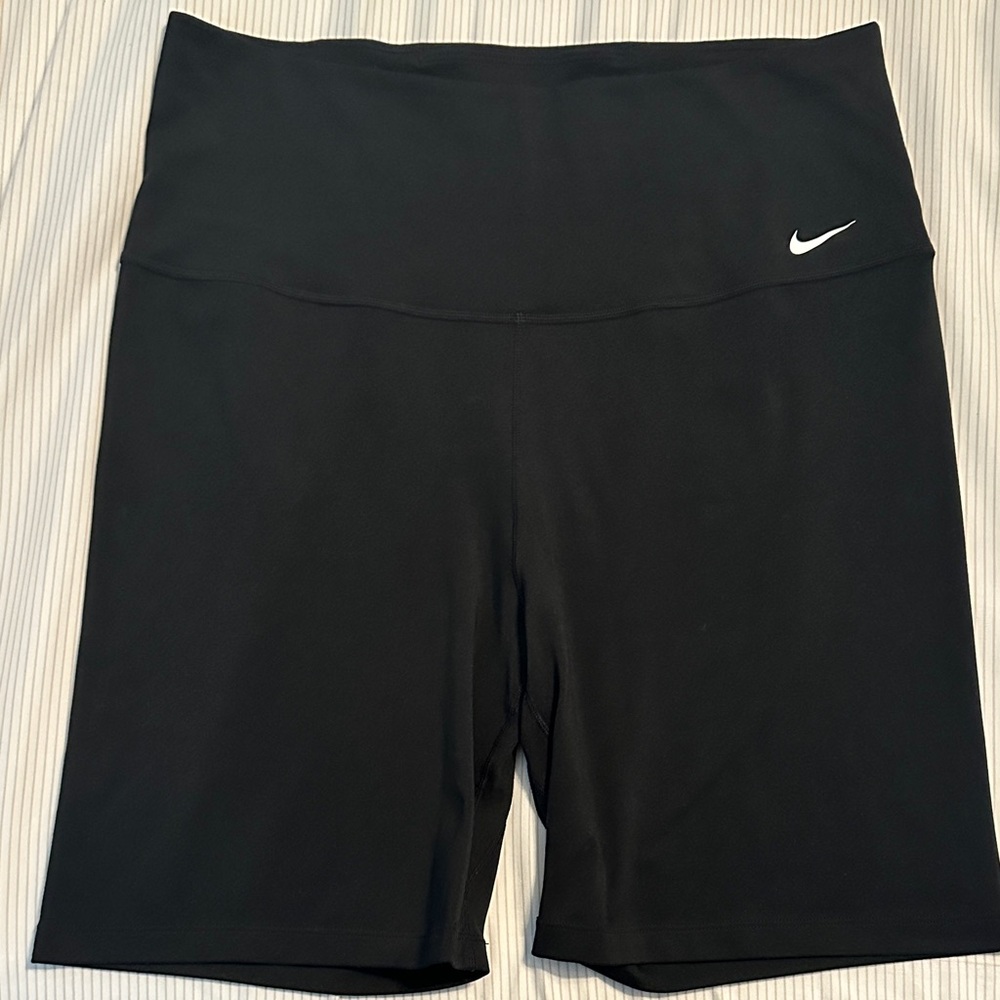 Nike Women's Black Bike Shorts